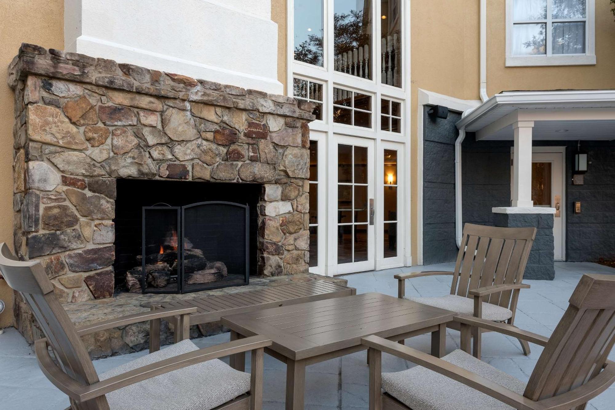 Homewood Suites By Hilton Raleigh/Cary Exterior foto